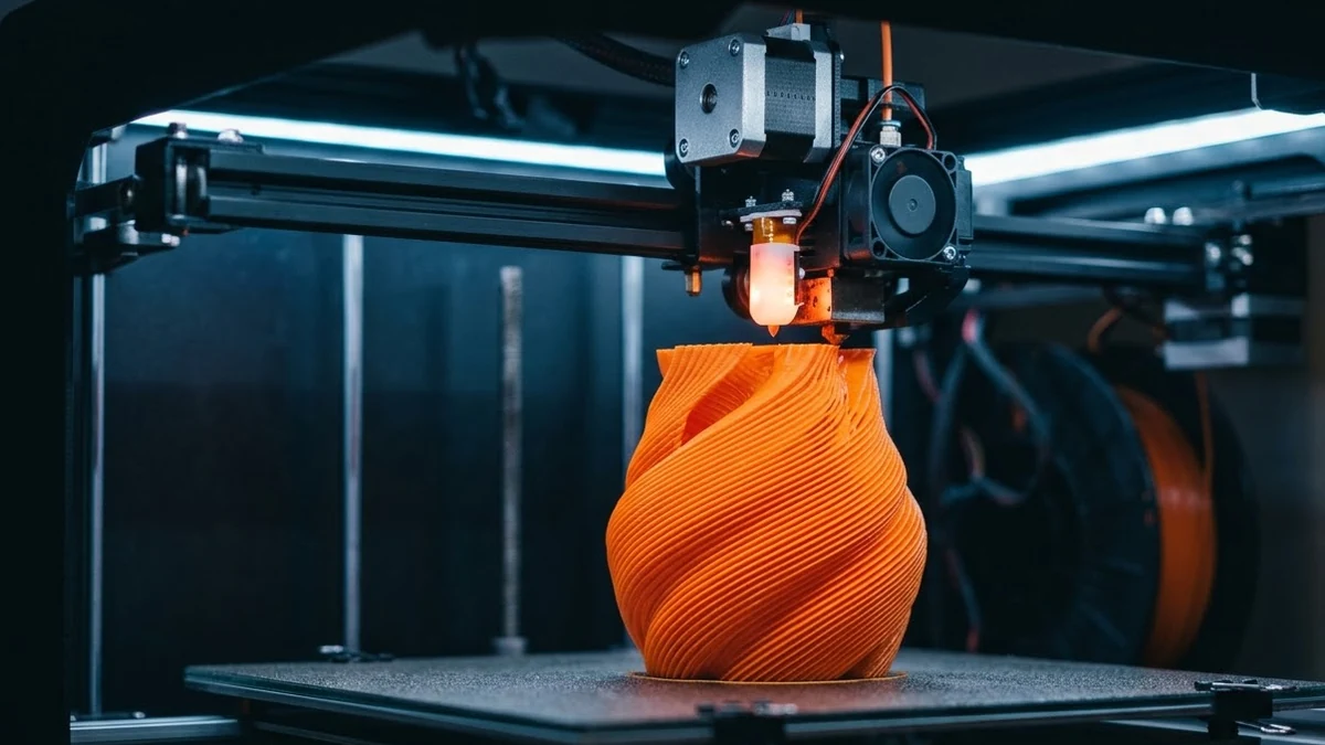 Example result: 3D printer building an object